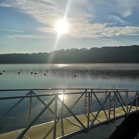 L'Essenciel Du Lac Ii, Acces Lac, Piscine Ouverte 31Mai Au 15 Sept Villa Eguzon-Chantome Exterior photo